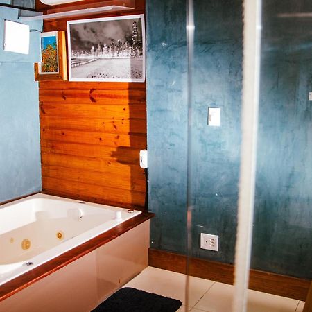 Suite Com Hidro No Centro Balneario Camboriu Exterior foto
